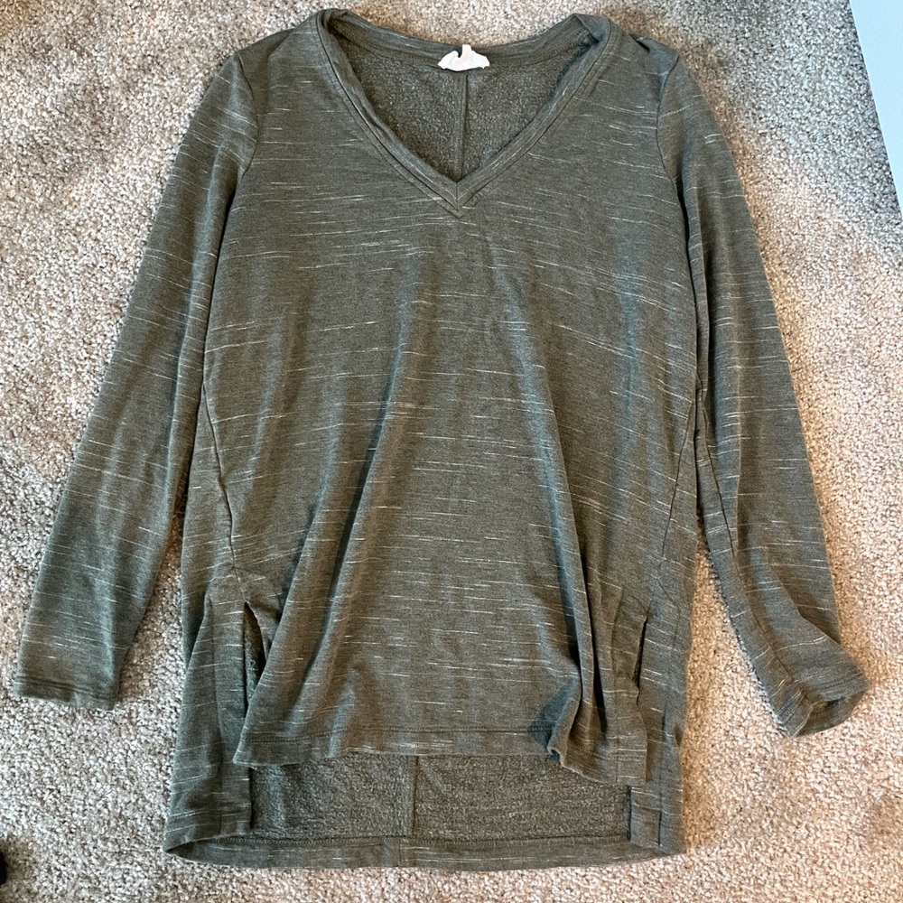 Super soft like new loft lounge long sleeve. Women’s size small.